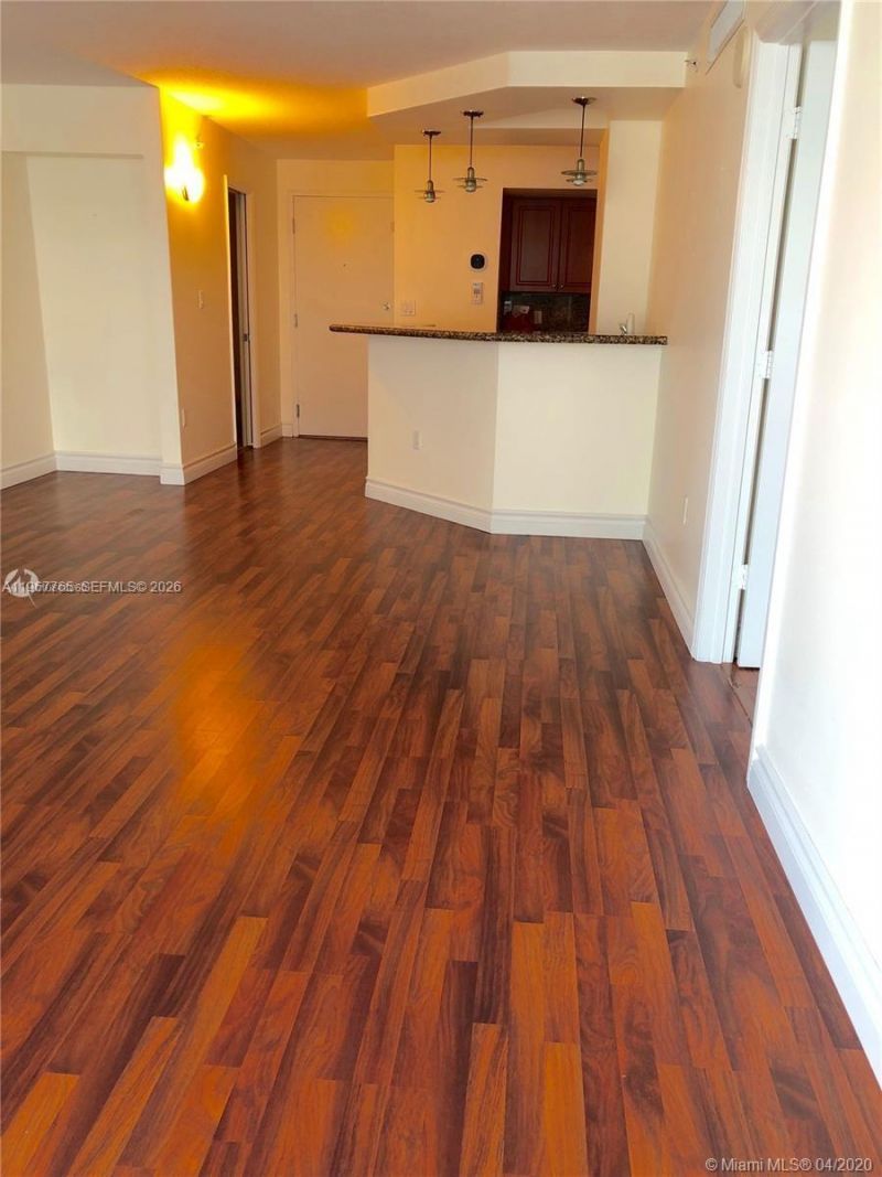 6917 Collins Ave, Unit 1204, Miami Beach, FL 33141 Photo