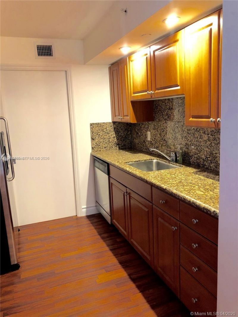 6917 Collins Ave, Unit 1204, Miami Beach, FL 33141 Photo