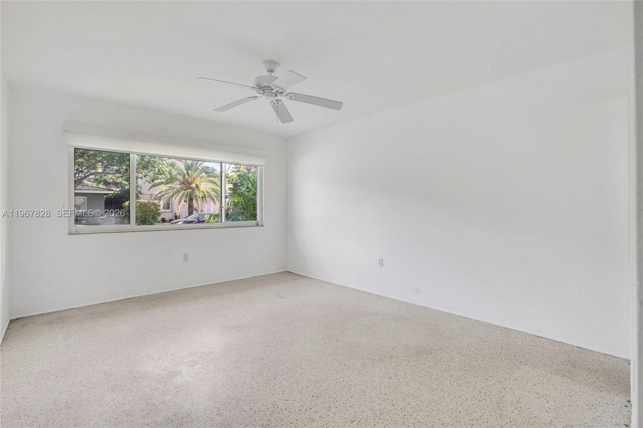 9372 Abbott Ave , Surfside, FL 33154 Photo