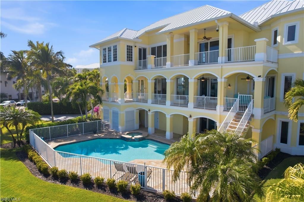 195 San Mateo Dr , Bonita Springs, FL 34134 Photo