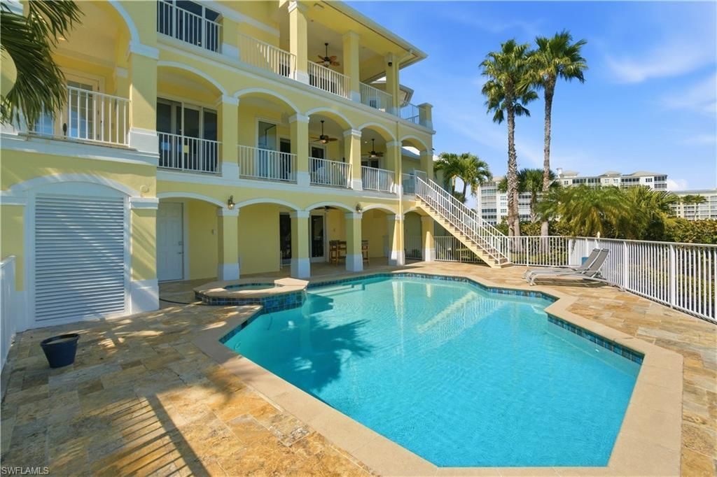 195 San Mateo Dr , Bonita Springs, FL 34134 Photo