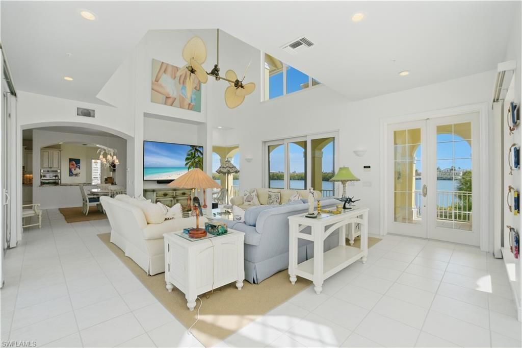 195 San Mateo Dr , Bonita Springs, FL 34134 Photo