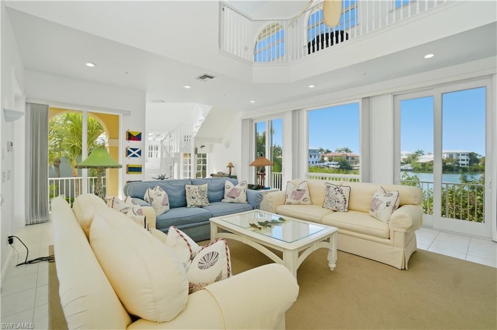 195 San Mateo Dr , Bonita Springs, FL 34134 Photo