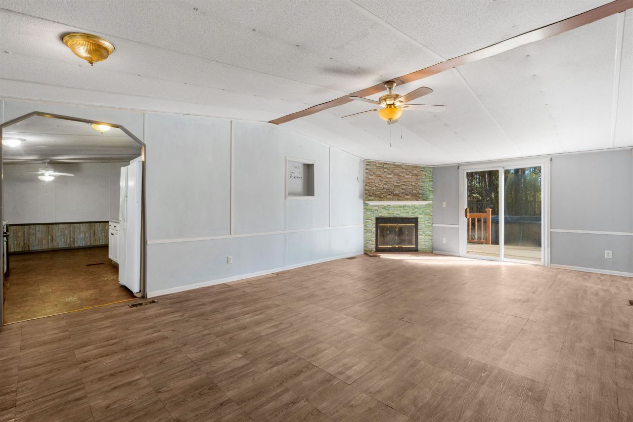 3385 High Hill Dr. Photo 14