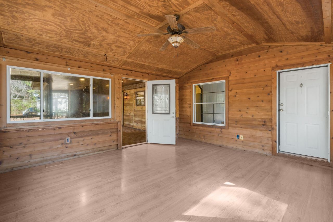 3385 High Hill Dr. Photo 32