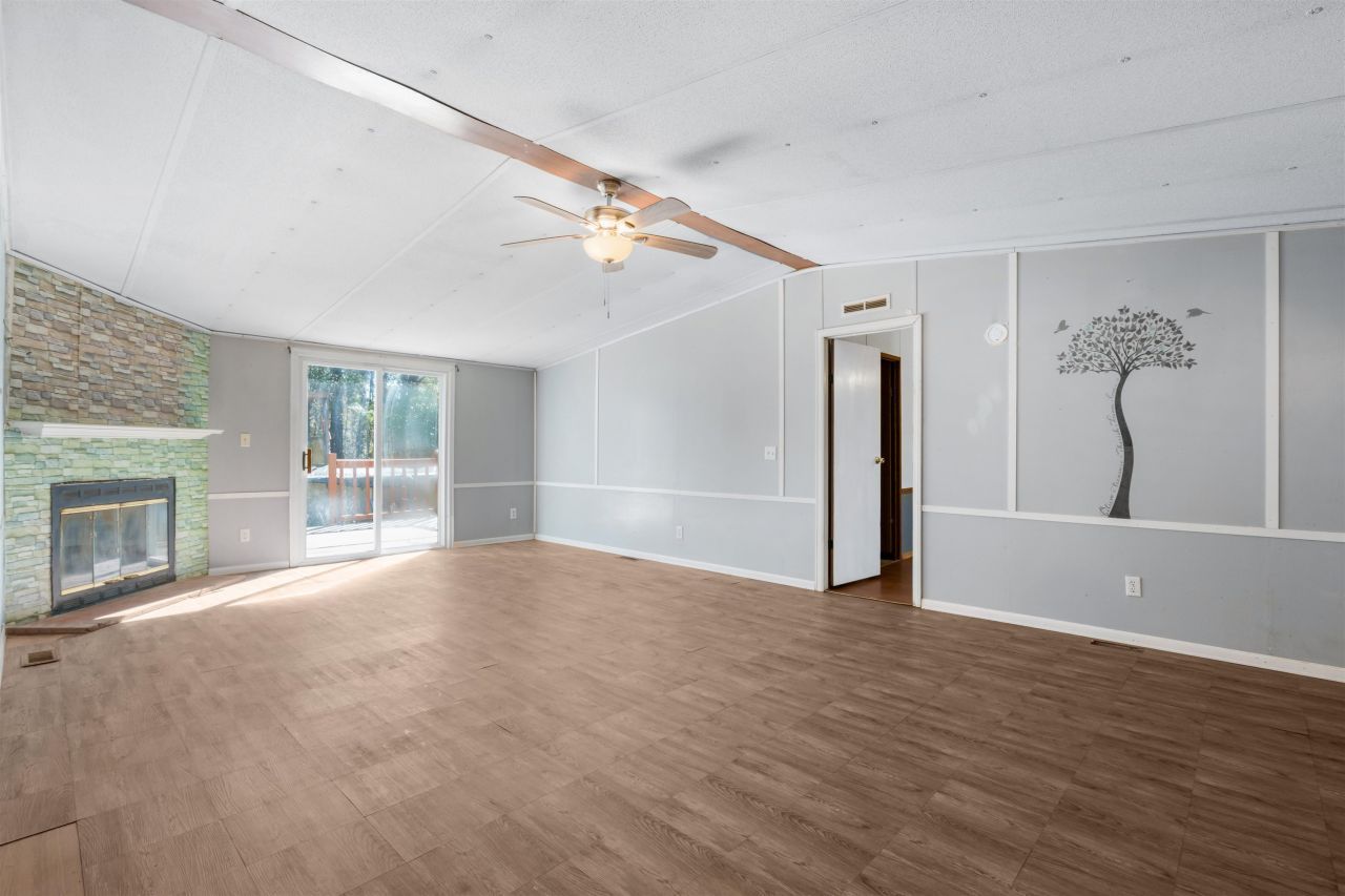 3385 High Hill Dr. Photo 9