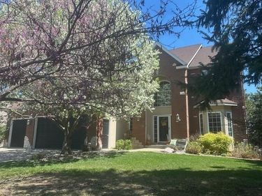 8197 Drexel Court, Eden Prairie, MN 55347