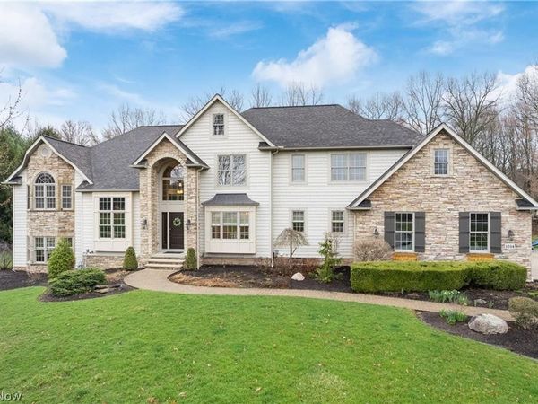 1014 Kings Ridge Boulevard, Wadsworth, OH 44281