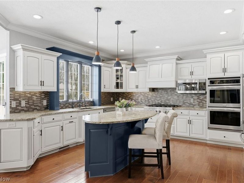 1014 Kings Ridge Boulevard, Wadsworth, OH 44281 Photo 11