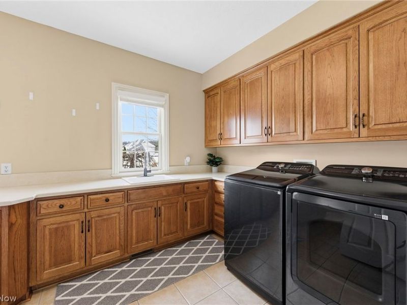 1014 Kings Ridge Boulevard, Wadsworth, OH 44281 Photo 14