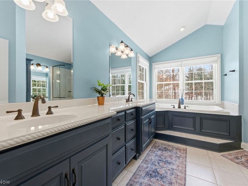 1014 Kings Ridge Boulevard, Wadsworth, OH 44281 Photo 25