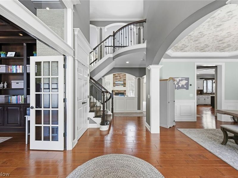 1014 Kings Ridge Boulevard, Wadsworth, OH 44281 Photo 3