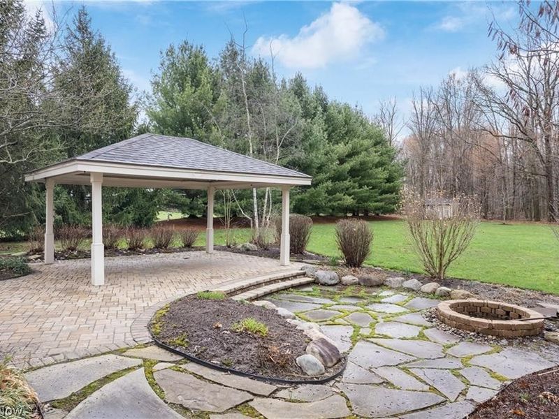 1014 Kings Ridge Boulevard, Wadsworth, OH 44281 Photo 46