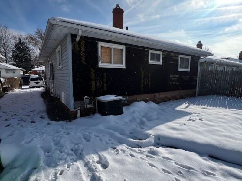 4680 Beechgrove Avenue, Cleveland, OH 44125 Photo 2