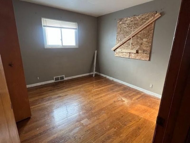 4680 Beechgrove Avenue, Cleveland, OH 44125 Photo 9