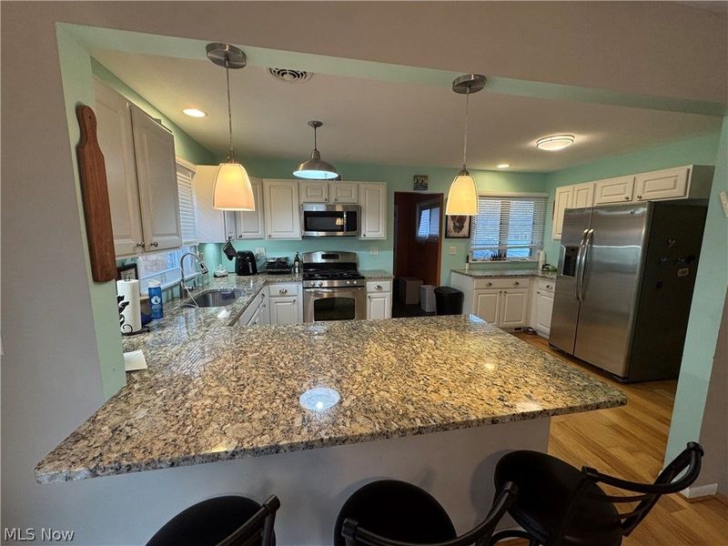 2545 Buckhurst Drive, Beachwood, OH 44122 Photo 2