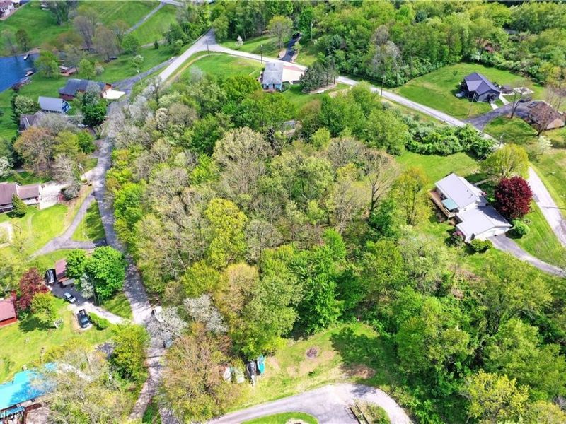 47912 Tomahawk Drive, Negley, OH 44441 Photo 16
