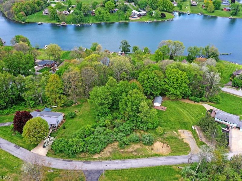 47912 Tomahawk Drive, Negley, OH 44441 Photo 20