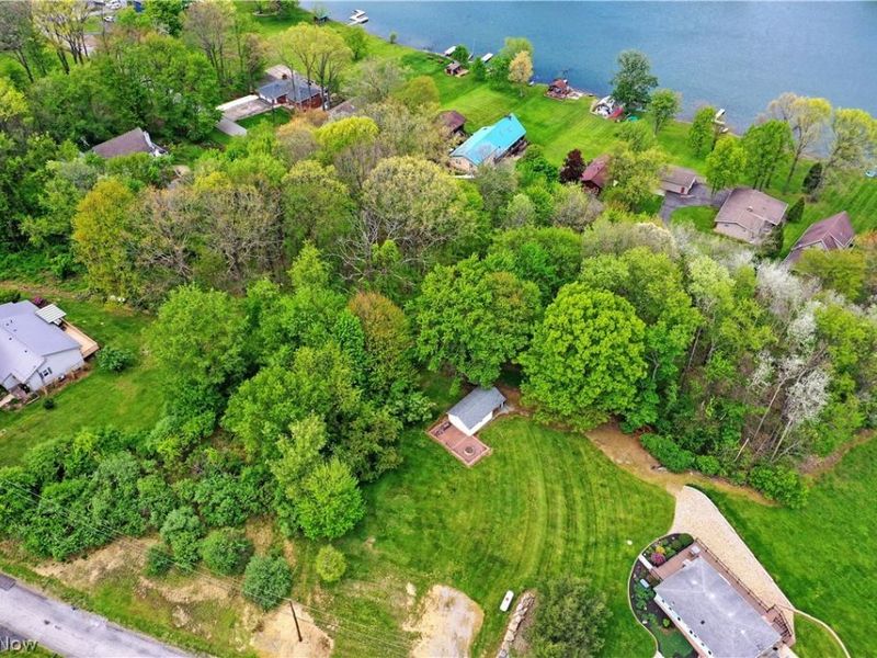 47912 Tomahawk Drive, Negley, OH 44441 Photo 21