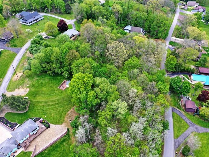47912 Tomahawk Drive, Negley, OH 44441 Photo 22