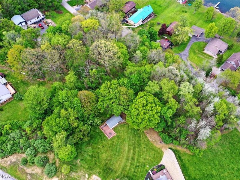 47912 Tomahawk Drive, Negley, OH 44441 Photo 24