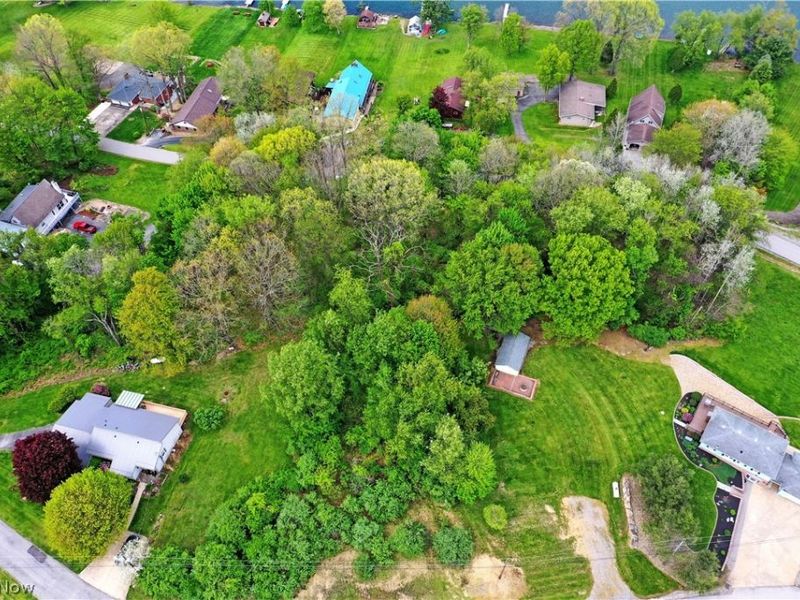 47912 Tomahawk Drive, Negley, OH 44441 Photo 26