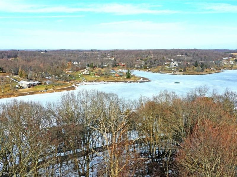 47912 Tomahawk Drive, Negley, OH 44441 Photo 3