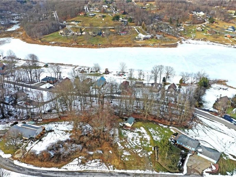 47912 Tomahawk Drive, Negley, OH 44441 Photo 6