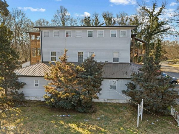 301 S Magnolia St, Maryville, TN 37803