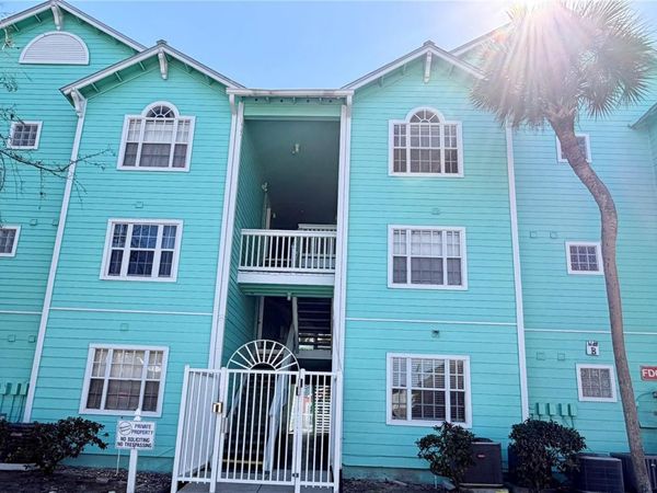 3002 W CLEVELAND STREET, Unit B5, TAMPA, FL 33609