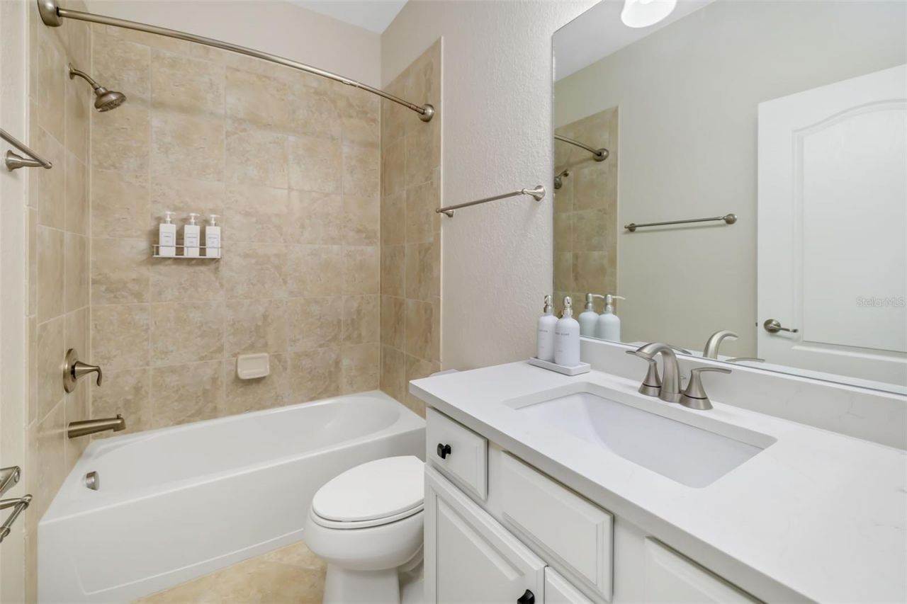 6462 Willowshire Way, Bradenton, FL 34212 Photo