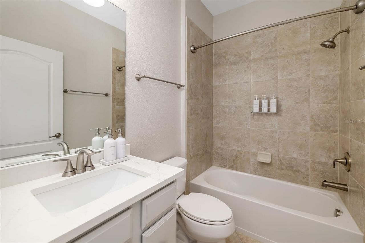 6462 Willowshire Way, Bradenton, FL 34212 Photo