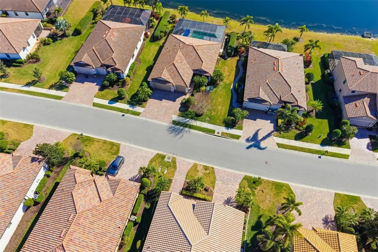 6462 Willowshire Way, Bradenton, FL 34212 Photo