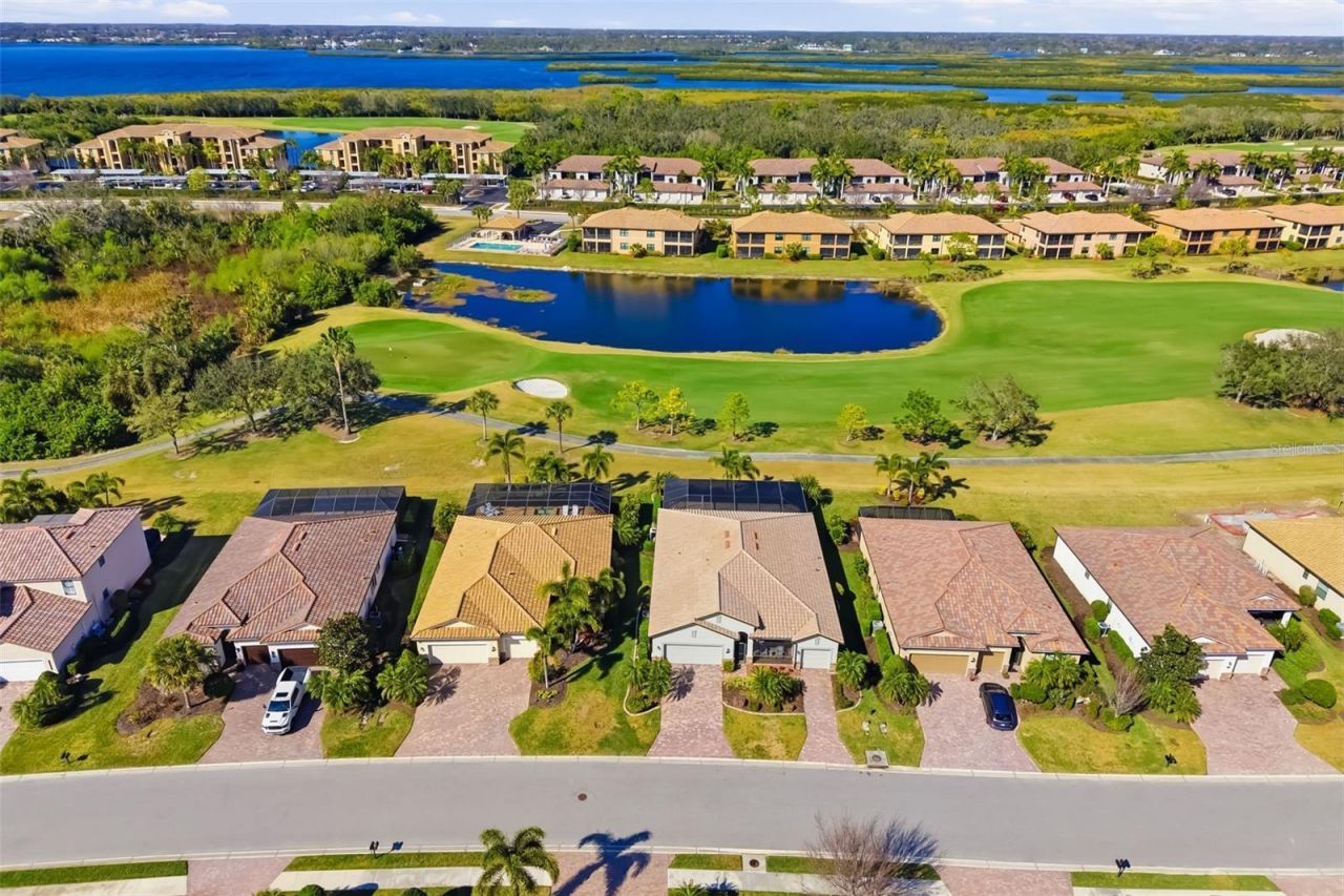 6462 Willowshire Way, Bradenton, FL 34212 Photo