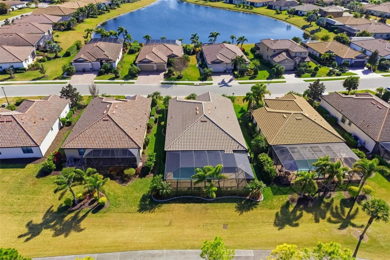 6462 Willowshire Way, Bradenton, FL 34212 Photo