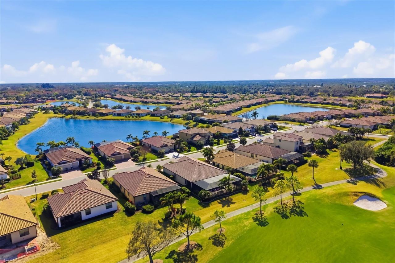 6462 Willowshire Way, Bradenton, FL 34212 Photo