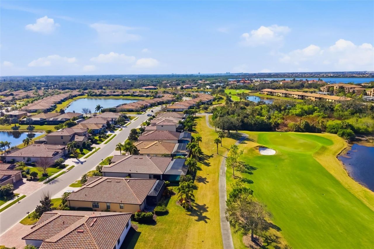 6462 Willowshire Way, Bradenton, FL 34212 Photo