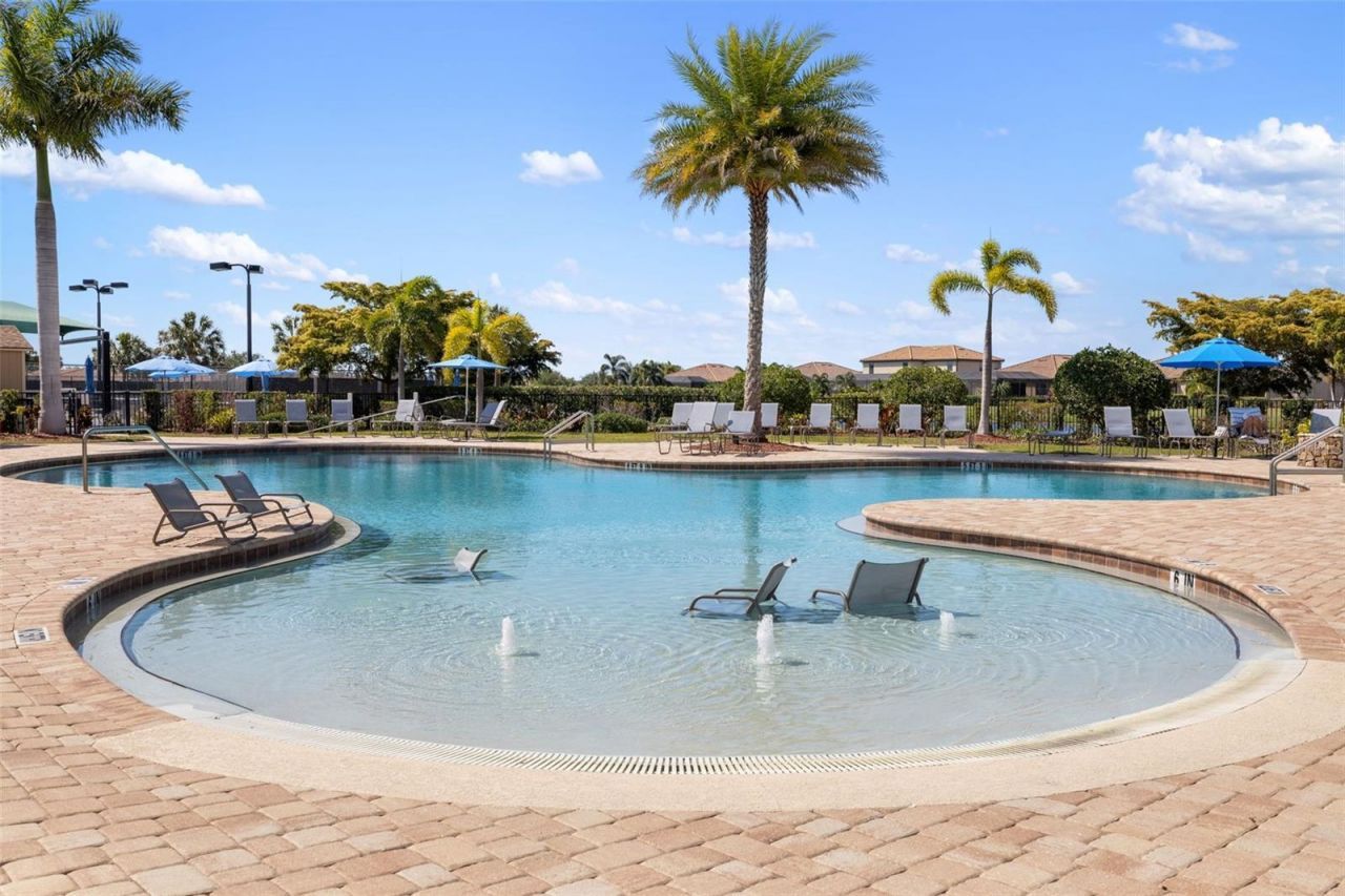 6462 Willowshire Way, Bradenton, FL 34212 Photo