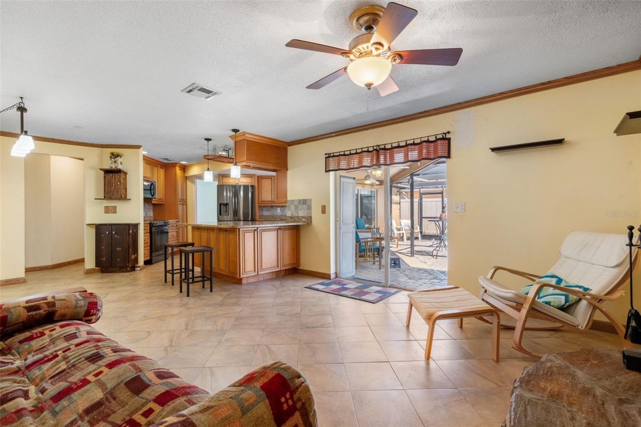 12114 Rhonda Terrace, Seminole, FL 33772 Photo