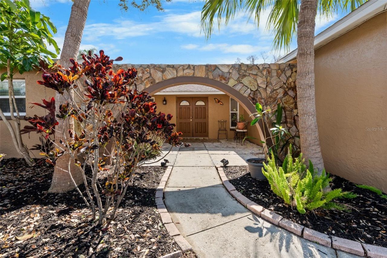 12114 Rhonda Terrace, Seminole, FL 33772 Photo