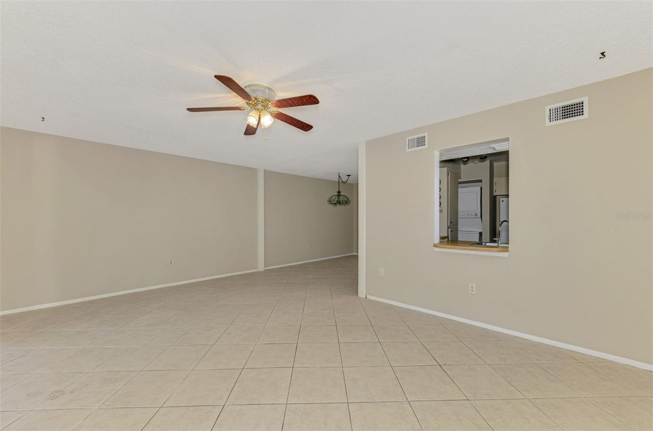 984 N Beneva Road, Unit T7, Sarasota, FL 34232 Photo