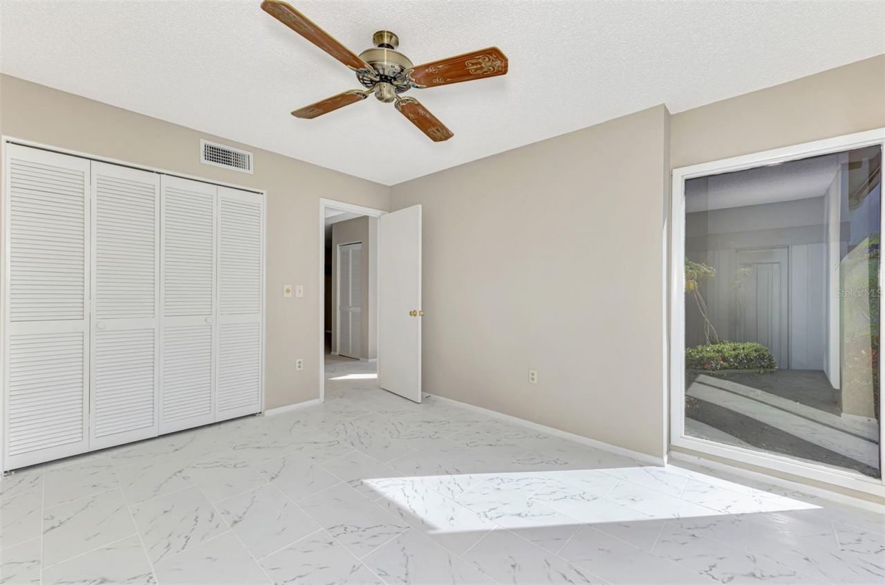 984 N Beneva Road, Unit T7, Sarasota, FL 34232 Photo