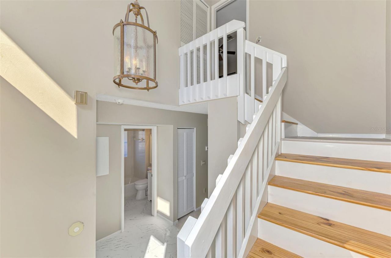 984 N Beneva Road, Unit T7, Sarasota, FL 34232 Photo