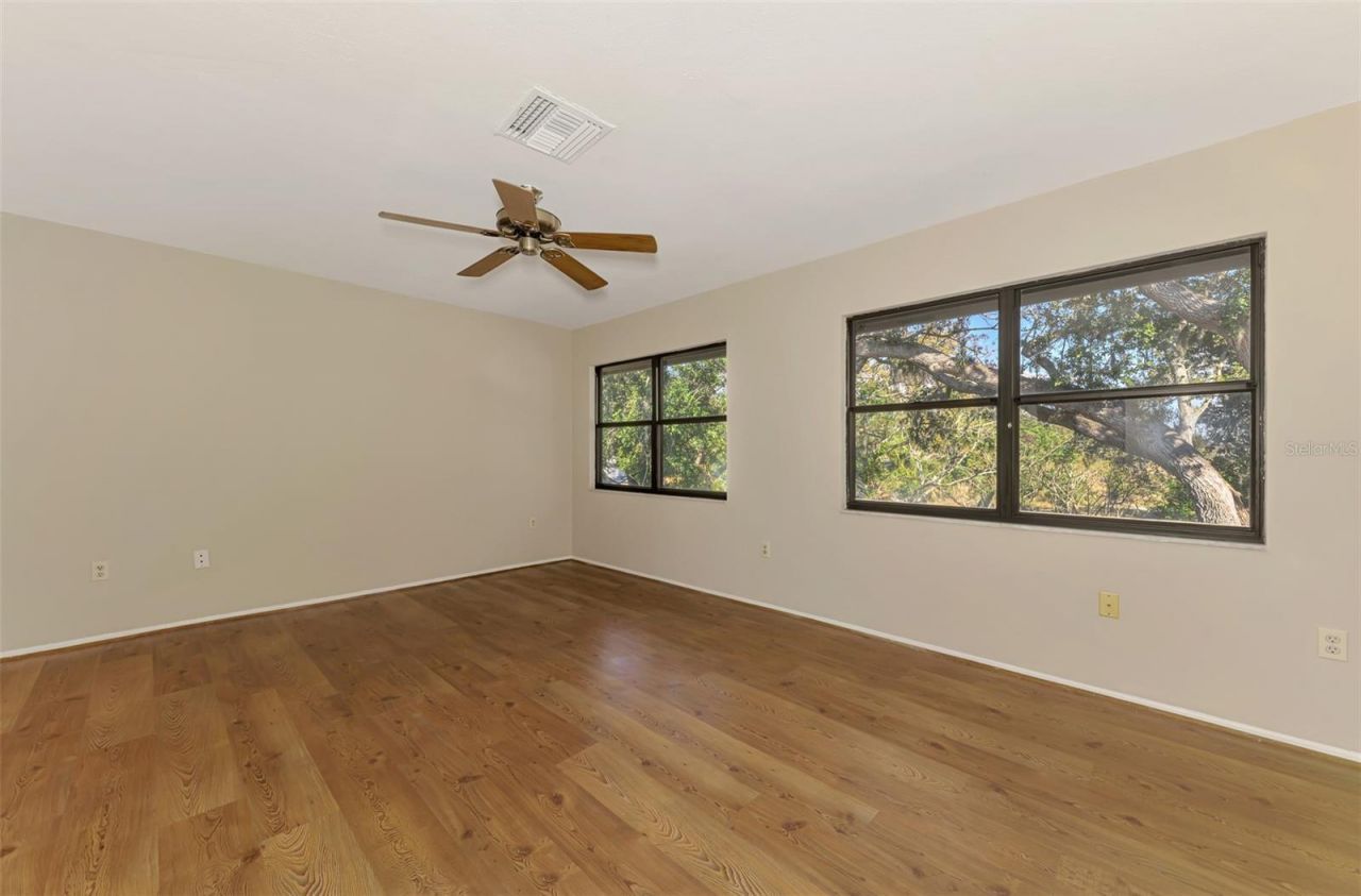 984 N Beneva Road, Unit T7, Sarasota, FL 34232 Photo