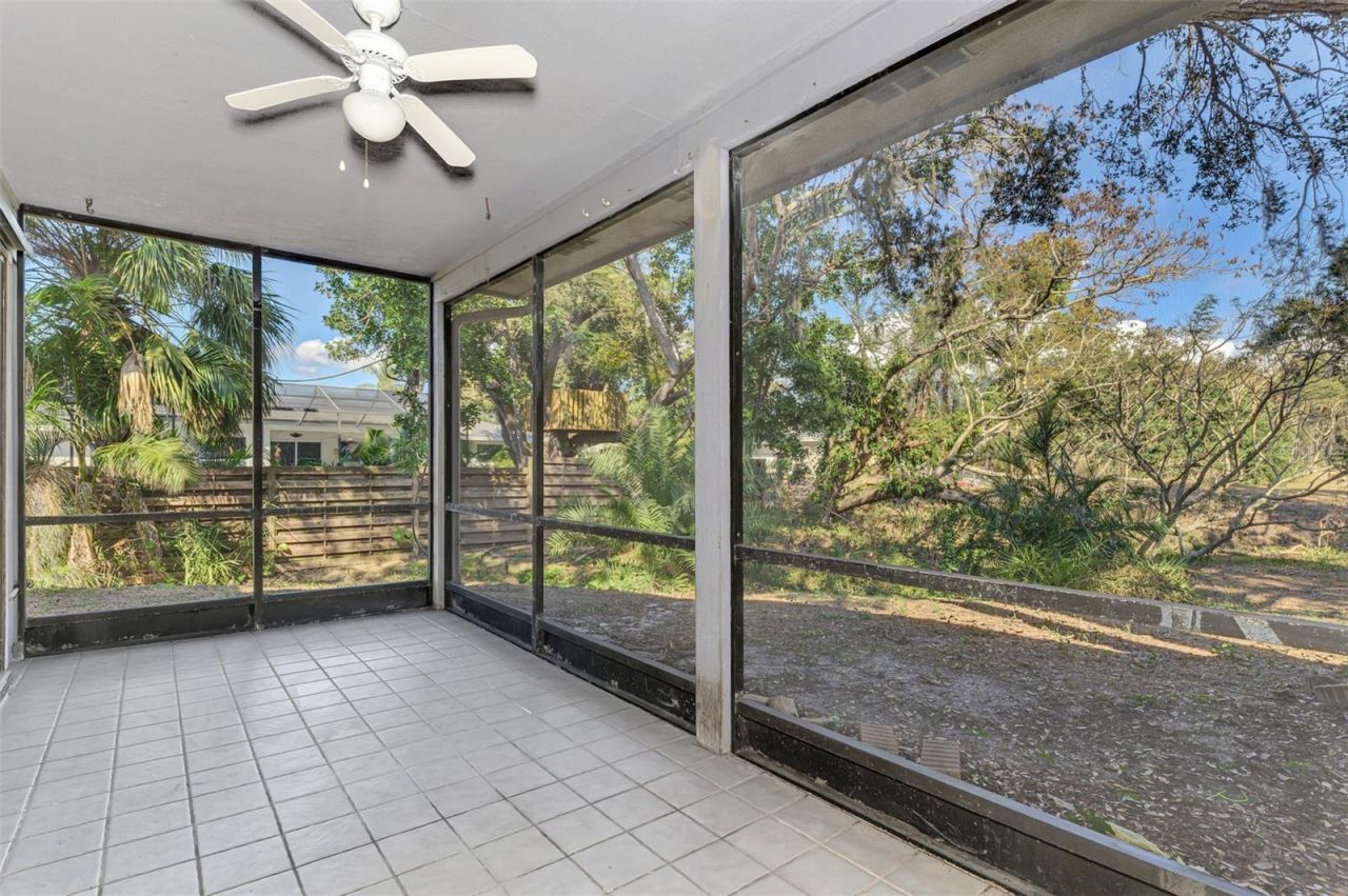 984 N Beneva Road, Unit T7, Sarasota, FL 34232 Photo