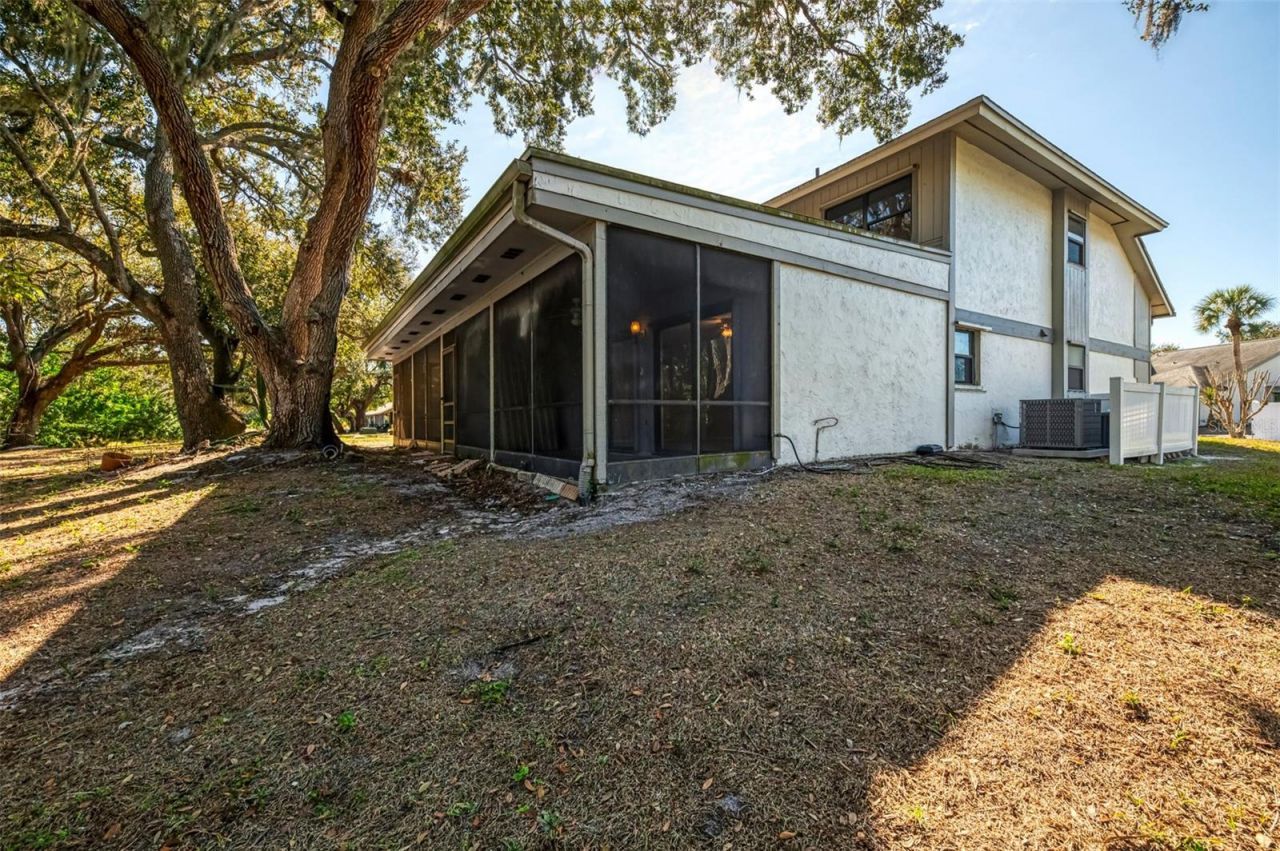 984 N Beneva Road, Unit T7, Sarasota, FL 34232 Photo