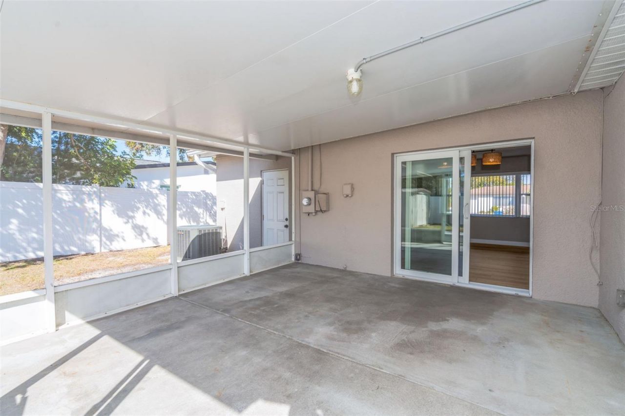 6700 33rd Avenue N, Saint Petersburg, FL 33710 Photo