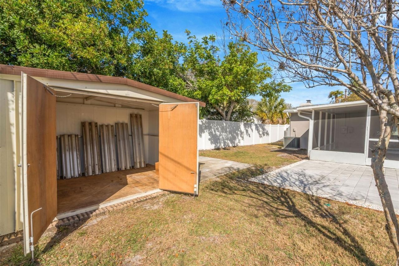 6700 33rd Avenue N, Saint Petersburg, FL 33710 Photo