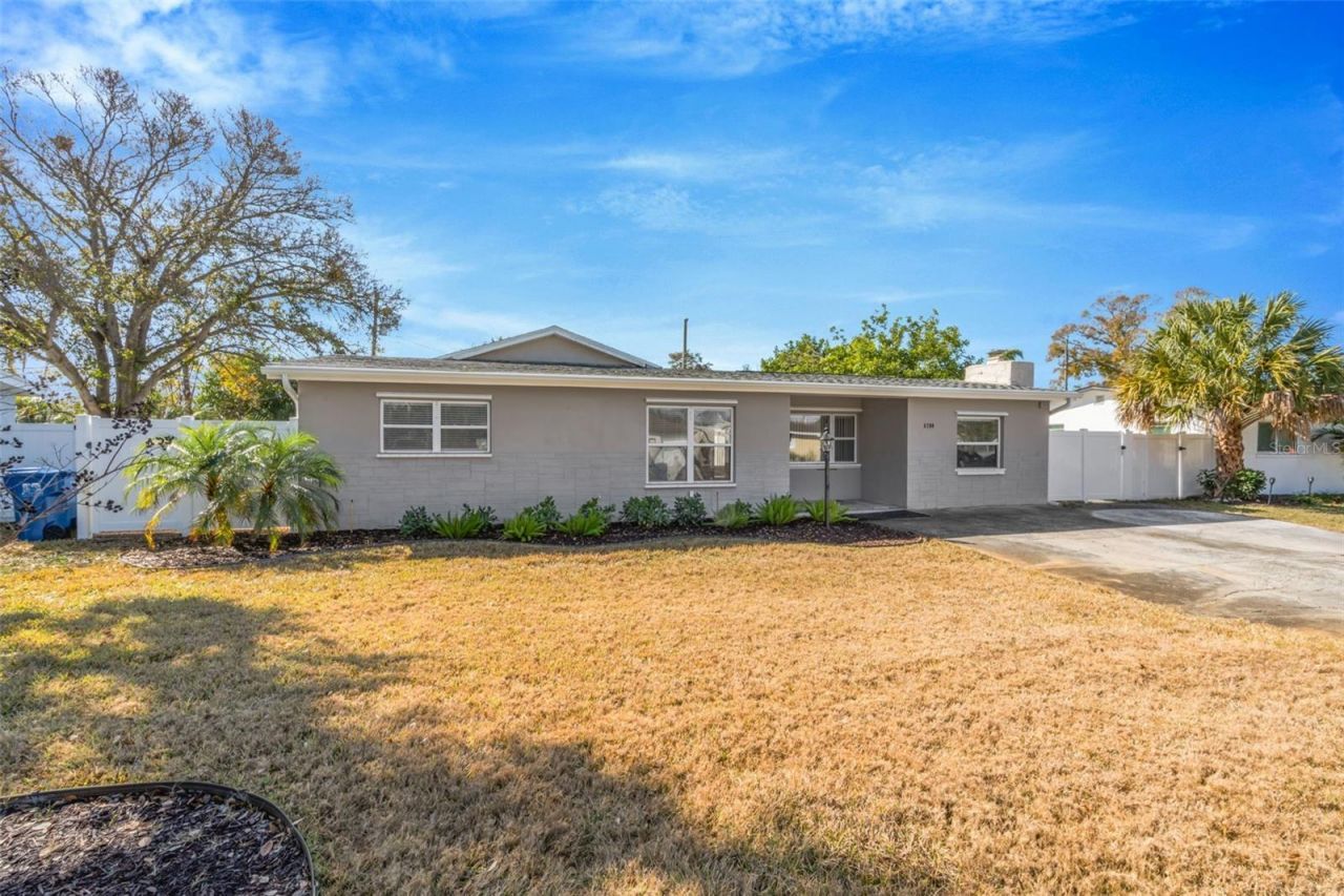 6700 33rd Avenue N, Saint Petersburg, FL 33710 Photo