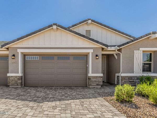 12385 W PARKWAY Lane, Avondale, AZ 85323